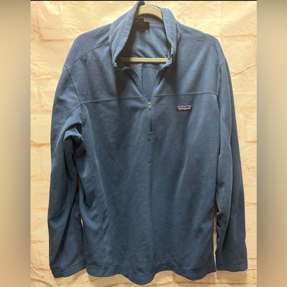 Patagonia men’s 1/4 zip pull over blue size XL